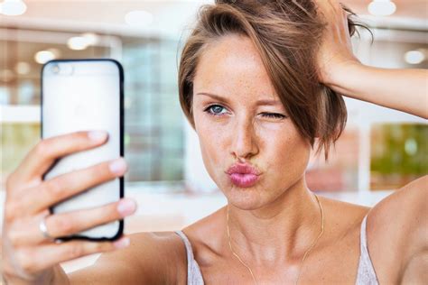 nude selfi|Why A Naked Selfie Is Never Straightforward